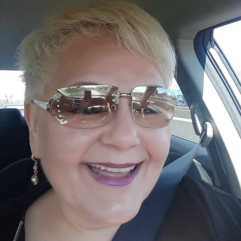 Meet your Posher, Ally